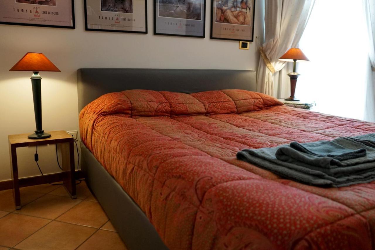 Stanza Con Vista Mare Apartment Bari Luaran gambar